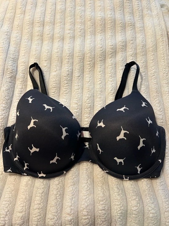 PINK Victoria's Secret Other - Victoria's Secret PINK Wear Everywhere Women’s T-Shirt bra Size 36DD/GENTLY WORN